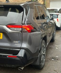 
										2022 Toyota RAV4 (PHEVs) full									