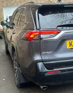 
										2022 Toyota RAV4 (PHEVs) full									