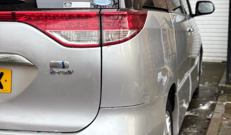 
								Toyota Estima full									