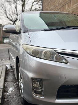 
										Toyota Estima full									