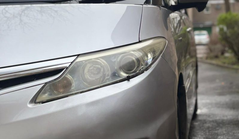 
								Toyota Estima full									